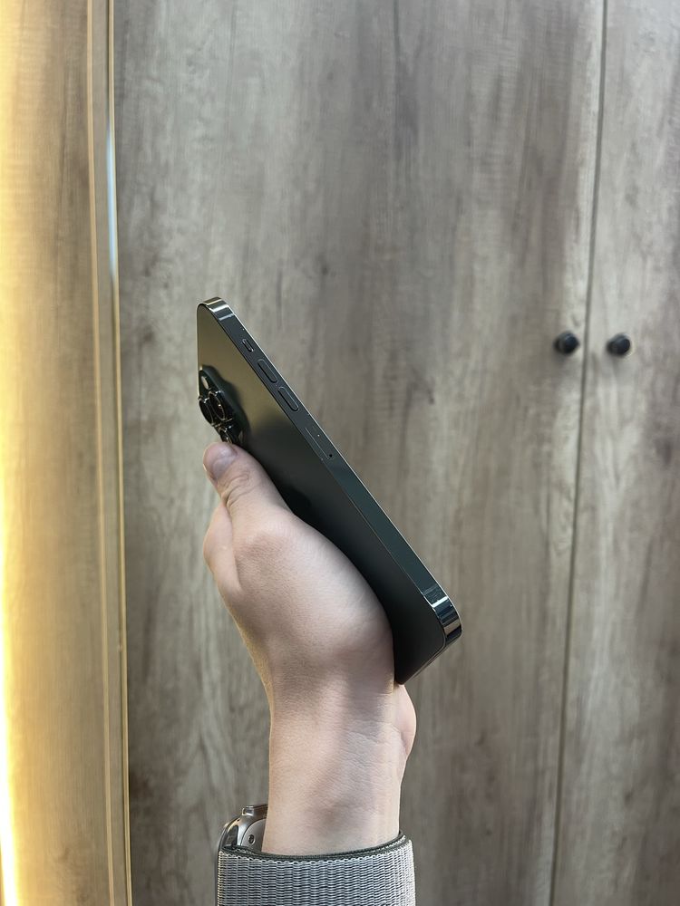 IPhone 13 Pro Max 256gb (Alpine green) Костюшка 5.