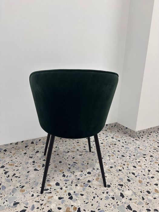 Стілець обідній RISSKOV оксамит зелений