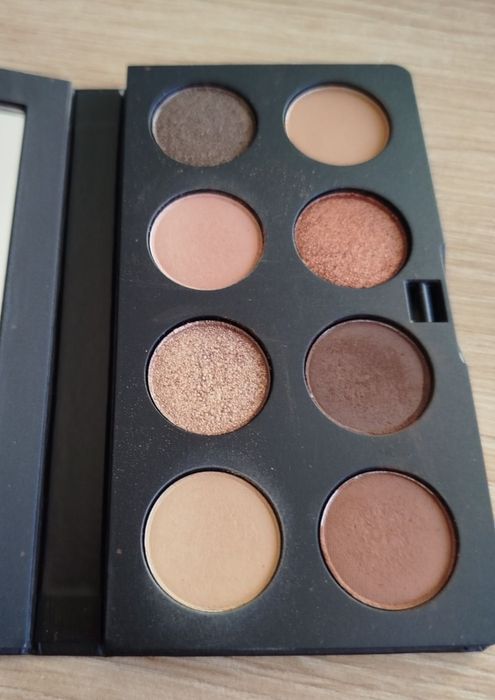 Dwie palety Mario i Smashbox