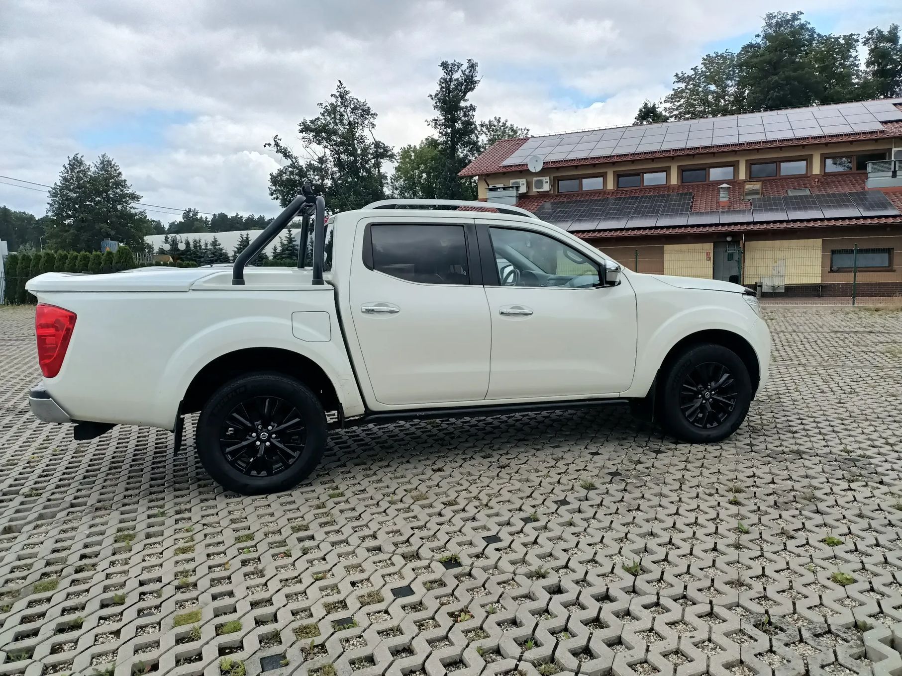 Nissan Navara 2.3 DCI / Salon Polska / Biała Perła / 4X4 / Automat / Bogata Opcja