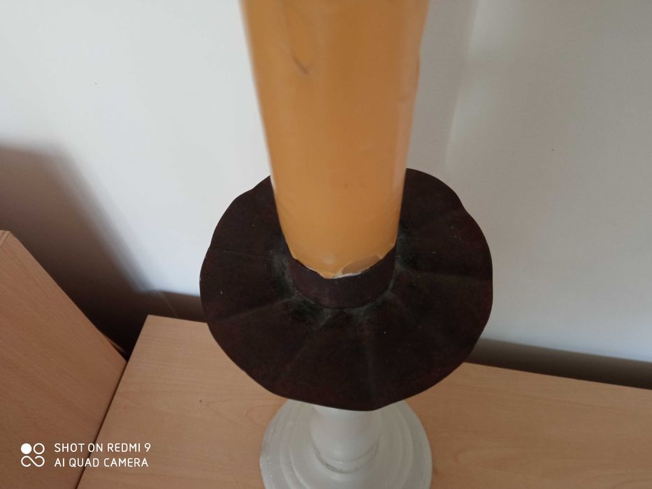 Par de castiçais rústicos de madeira