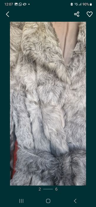 Casaco cinzento com cinto