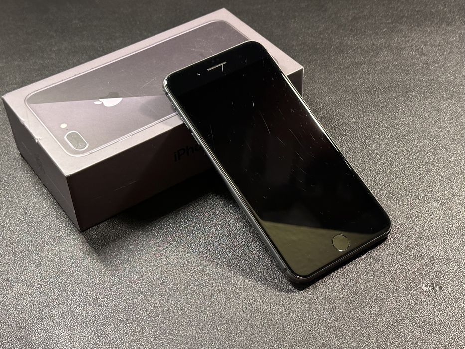 Apple iPhone 8 Plus 64 GB # Black # Komplet # Nowa Bateria