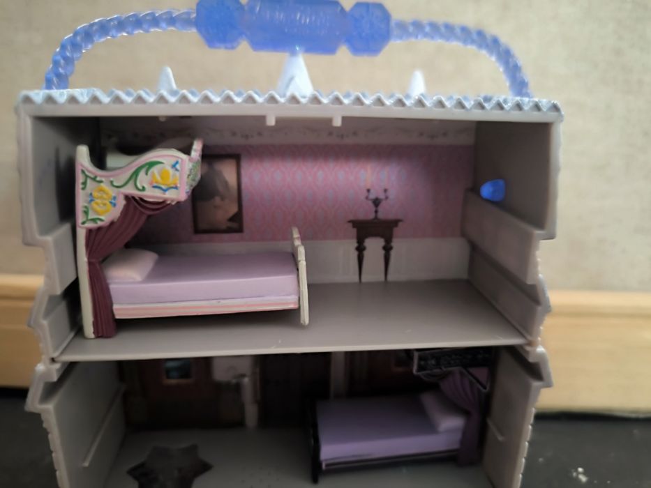 Casa da Frozen Disney sem bonecos