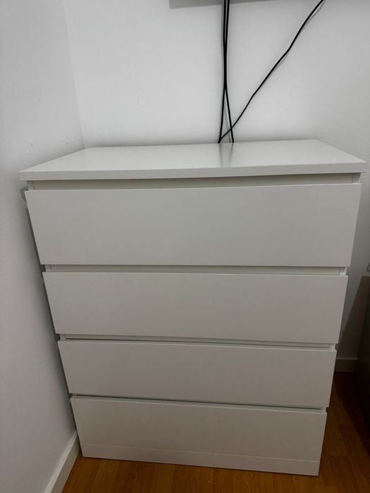 Sofá , mesa de jantar , cadeiras , Racker, tv , comoda