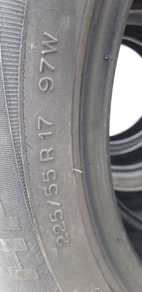 Opony letnie Miechelin Primacy 225/55 R17  4 szt.