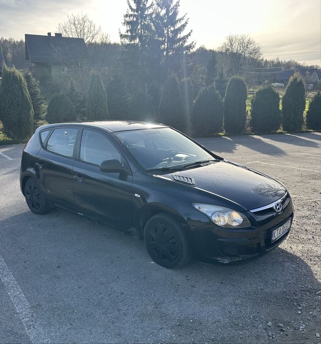 Hyundai i30 1.4 + lpg 2010r