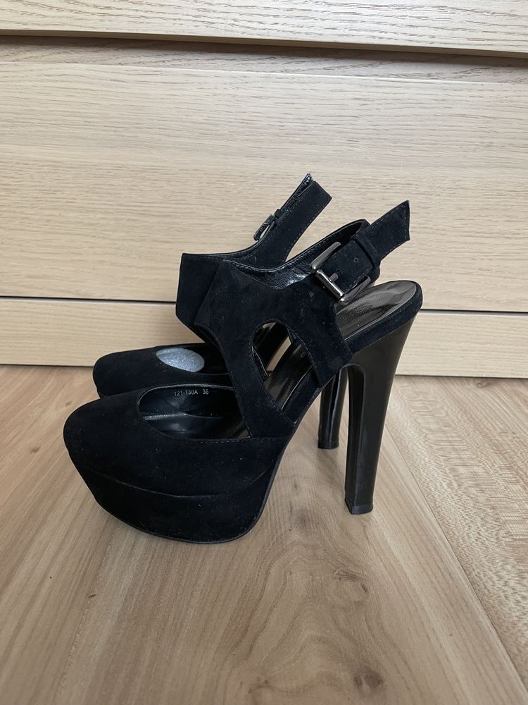 Buty damskie na wysokim obcasie rozm. 36