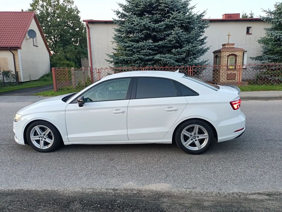 Audi A3 Piękna , Wirtual , Automat , Lalka