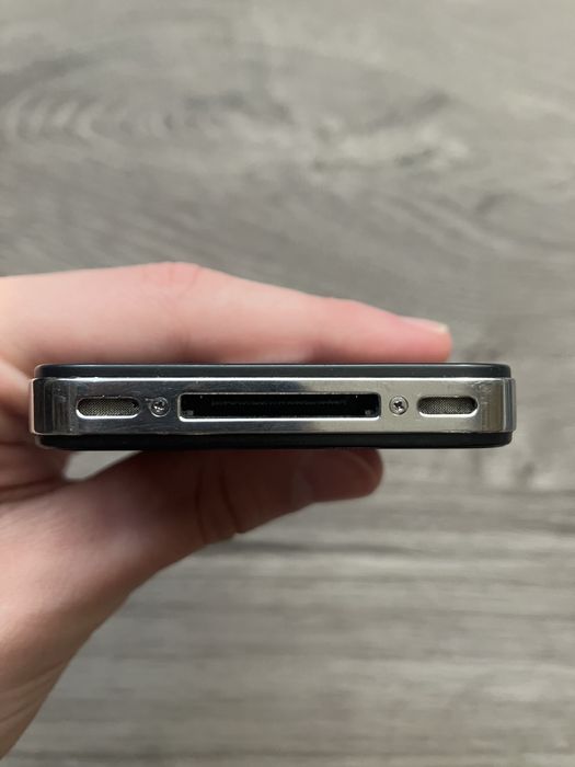 80% IPhone 4 16GB A1332 В Ідеалі