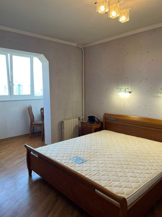 Продаж 3 к.квартири,видова,гарний стан,Проспект Правди 17!