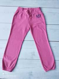 Spodnie dresowe dla dziewczynki firmy Gap.( 6/7 lat rozmiar S)