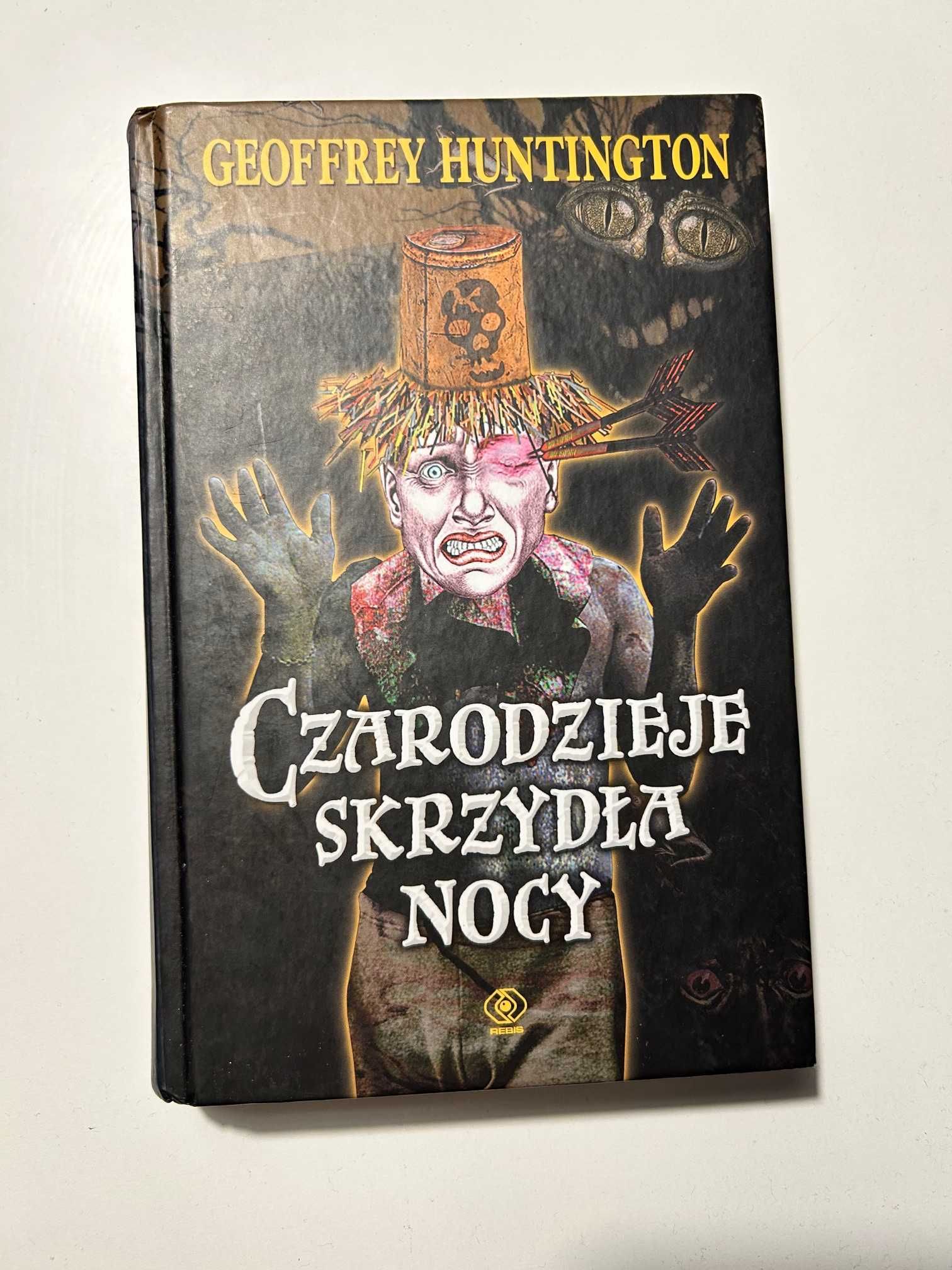 G. Huntington - Czar. skrzydła nocy, wł. demonów, krwawy księżyc