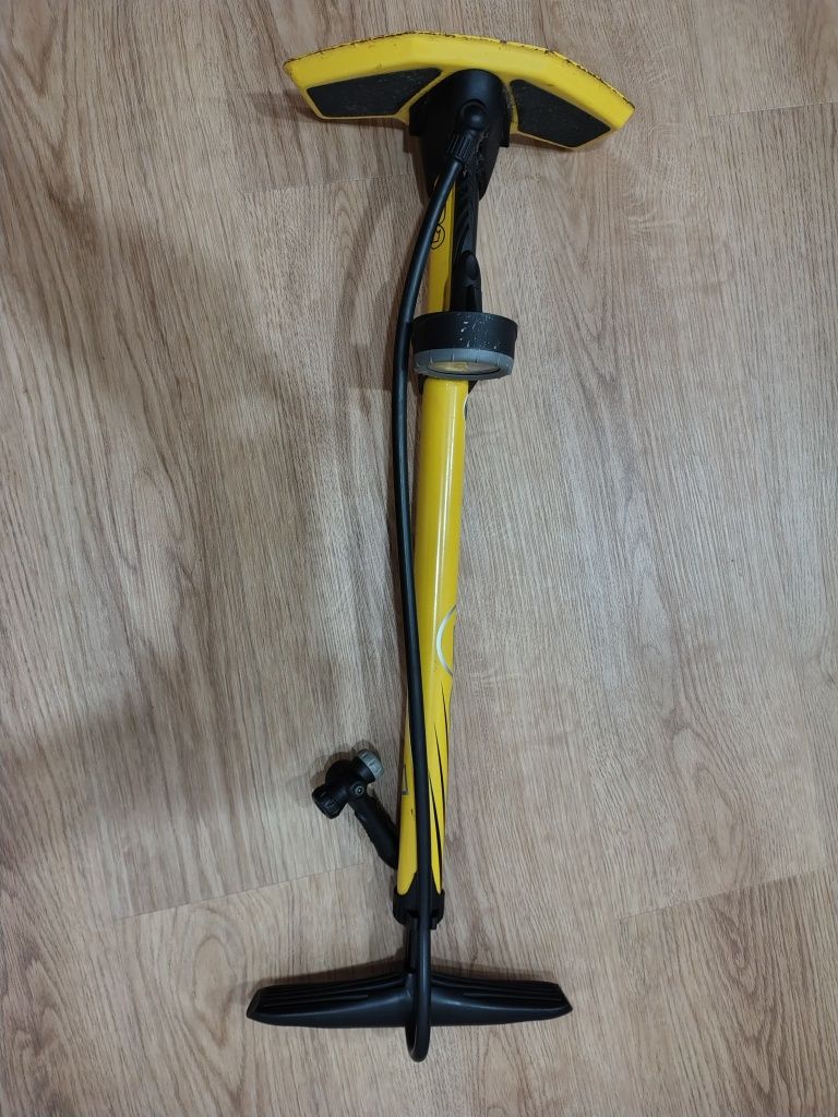 Bomba bicicleta, Selim bontrager carbono ultralight