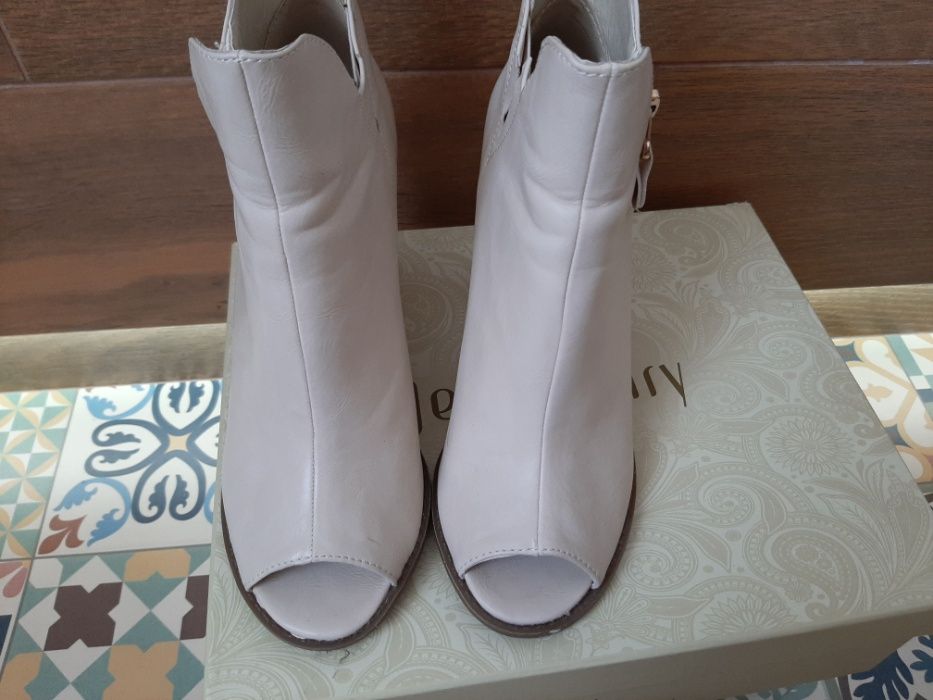 Botki r36 jak nowe