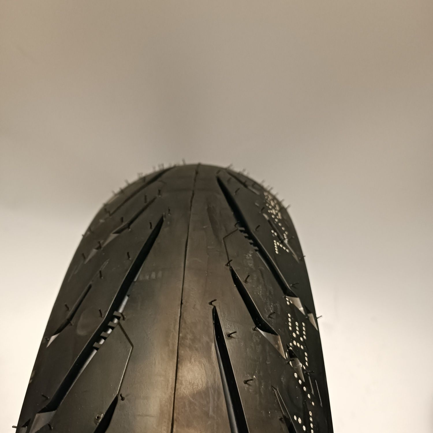 Opony Przod Tył Kpl. Nowe YZF R MT CBR RS4 125 Dedykowane 25 rok 2Ct