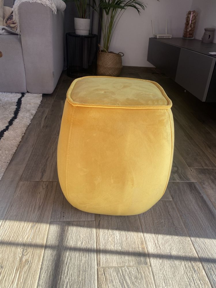 Actona pufa Mie żółta 40x40 nowa