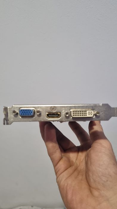 AMD HD R5450 Graphics Card64283926440706121