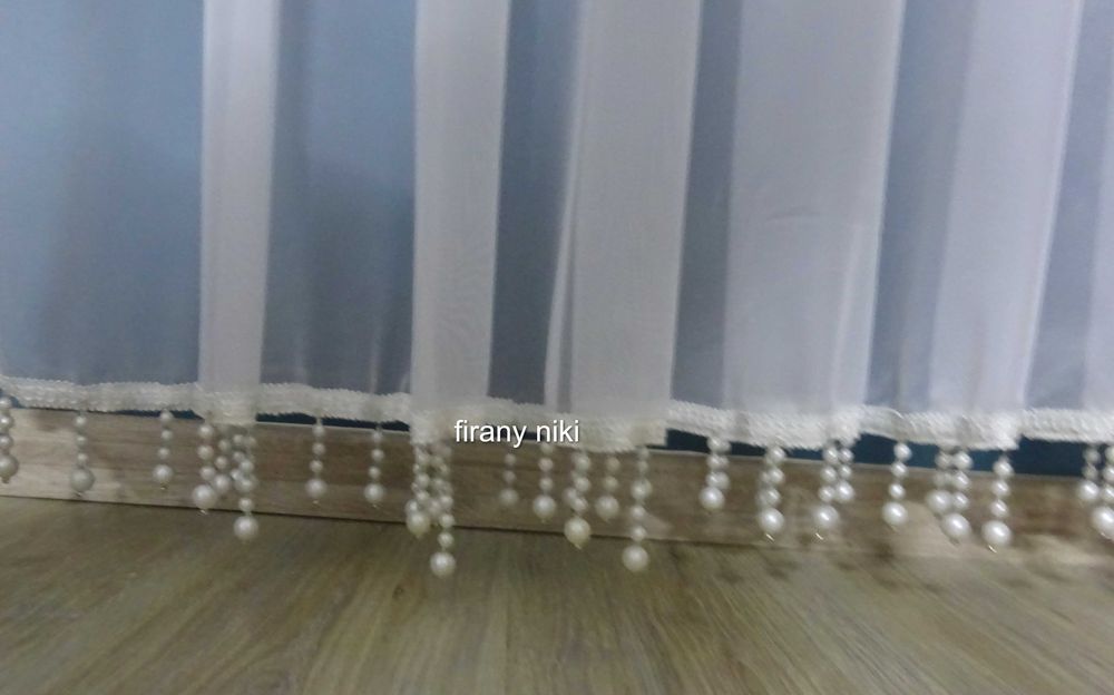 firana balkonowa z koralikami 600x240