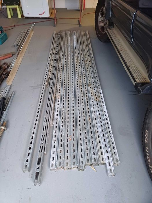 Szyny WARLAVEN 41x41 2mm BIS RapidStrut około 24mb