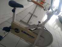 Máquinas de Cardio Fitness - Ginásio