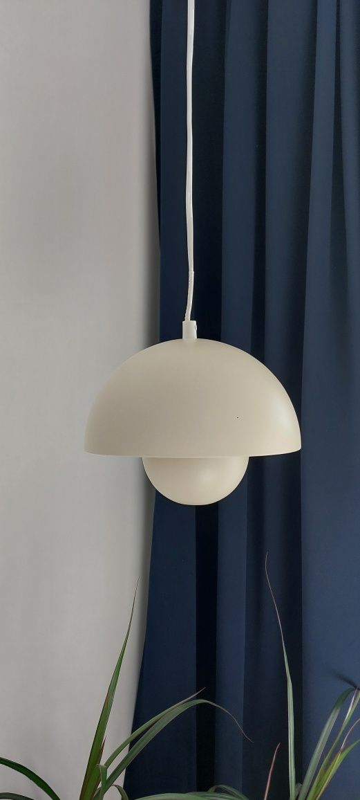 Komplet dwóch nowych lamp wiszących kule kremowe grzybek boho loft hit