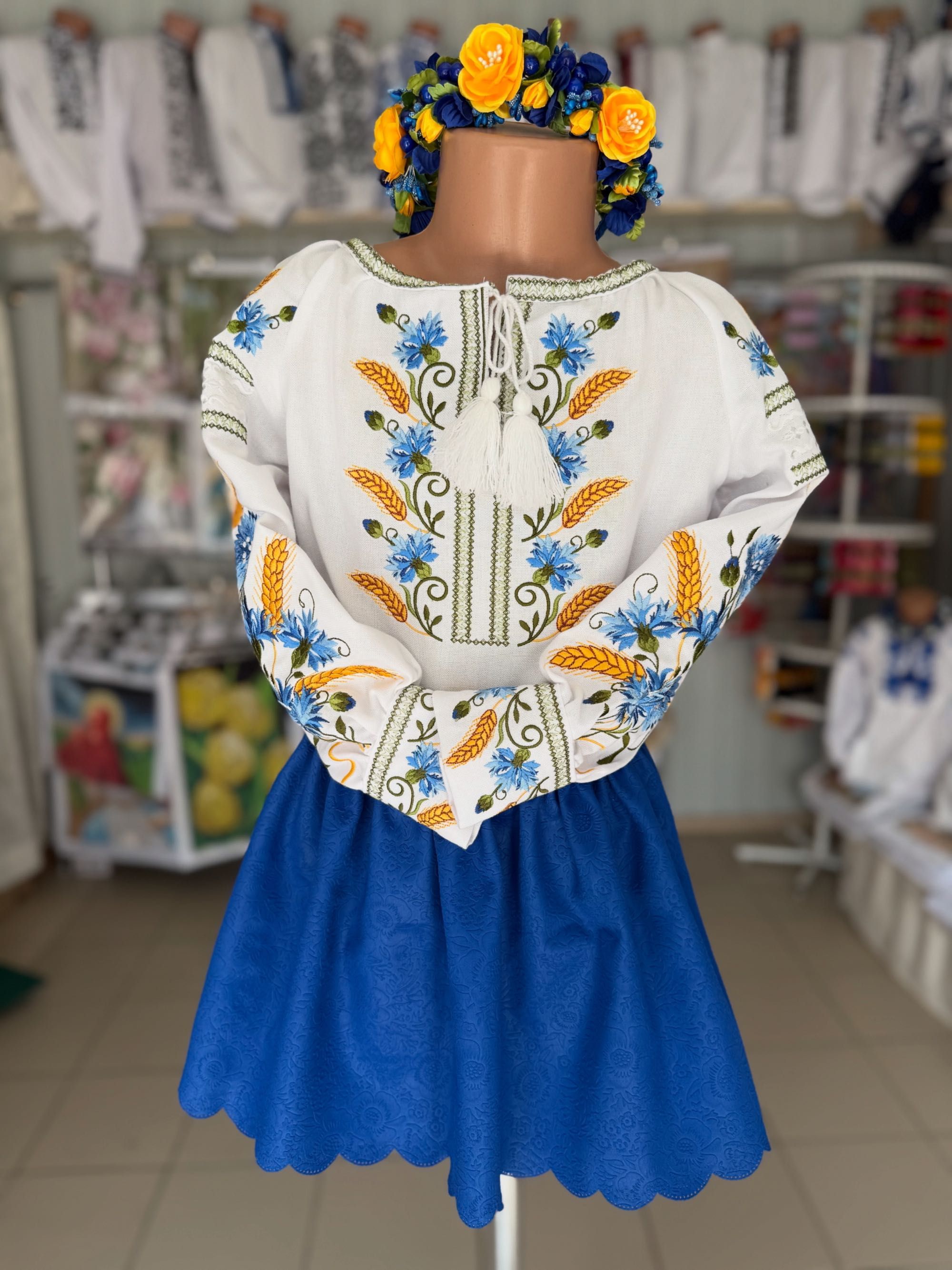 Вишиванки для дівчинки