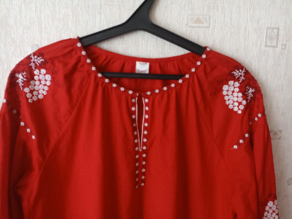 Вишиванка жіноча