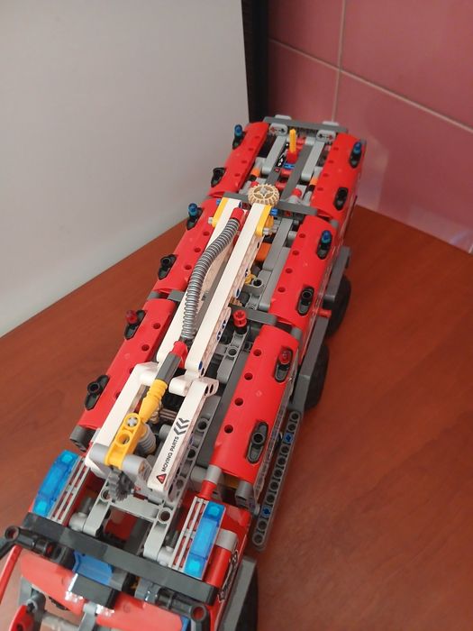Продам Лего technic 42068 конструктор лего техник
