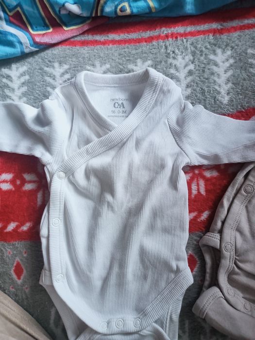 Body nowe bez metki niemowlęce roz.50