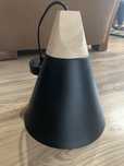 Lampa sufitowa punktowa czarna z drewnem