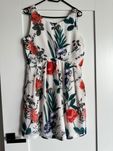 Sukienka letnia w kwiaty stan idealny boho rozmiar M