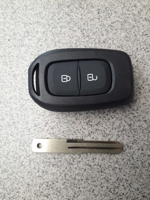 Автоключ для Рено универсальный.