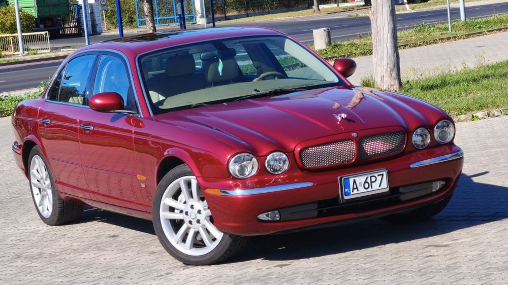 Jaguar Xjr 2003r