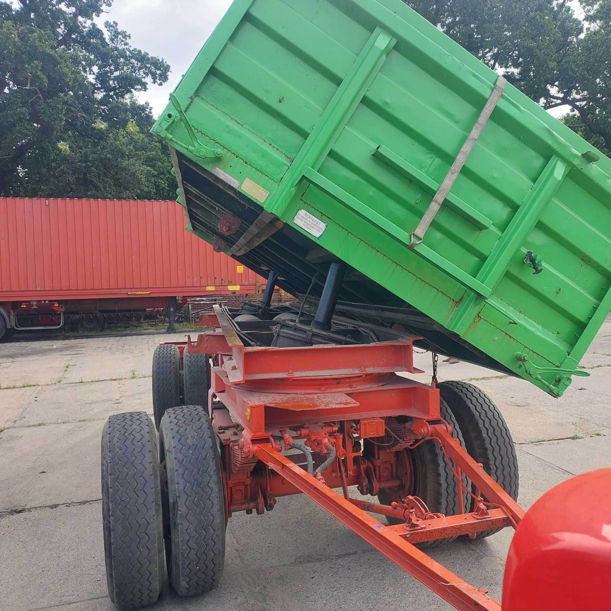 Przyczepa wywrotka rolnicza BUNGE