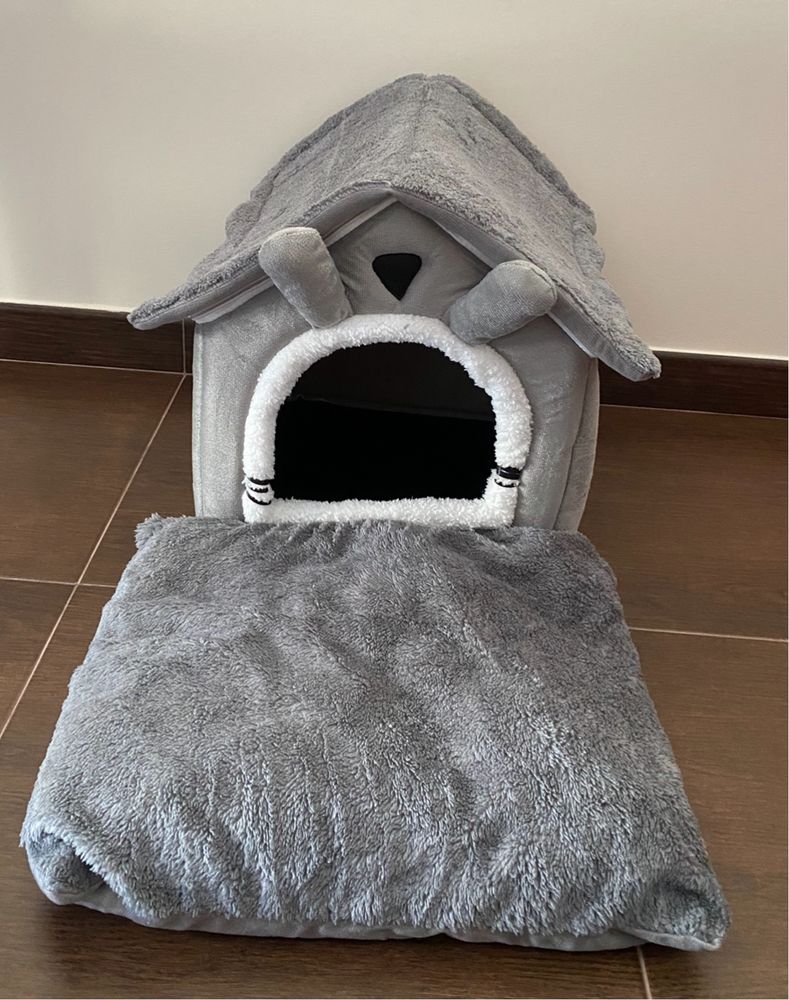 Casa/Cama para cão ou gato de raça pequena