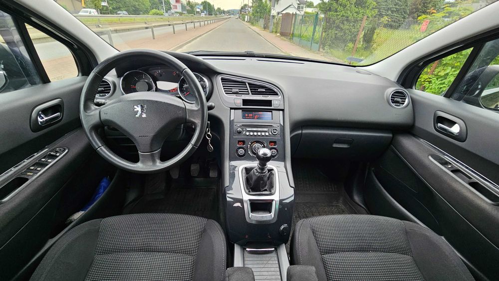 Peugeot 5008 1.6 HDI / 7-Osobowy / 1 Właściciel od 10 lat / Serwis