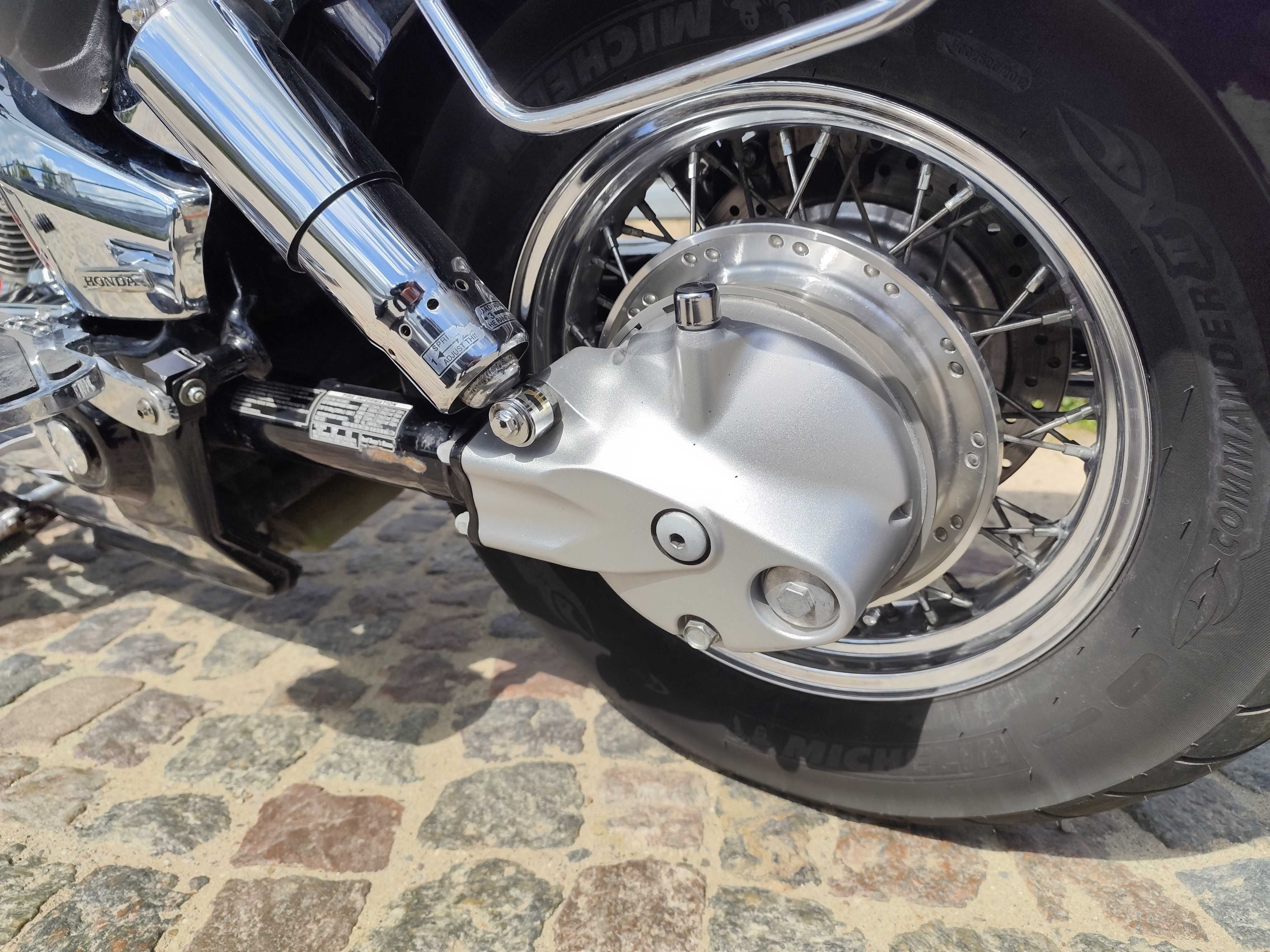 Honda VTX1300 Super stan