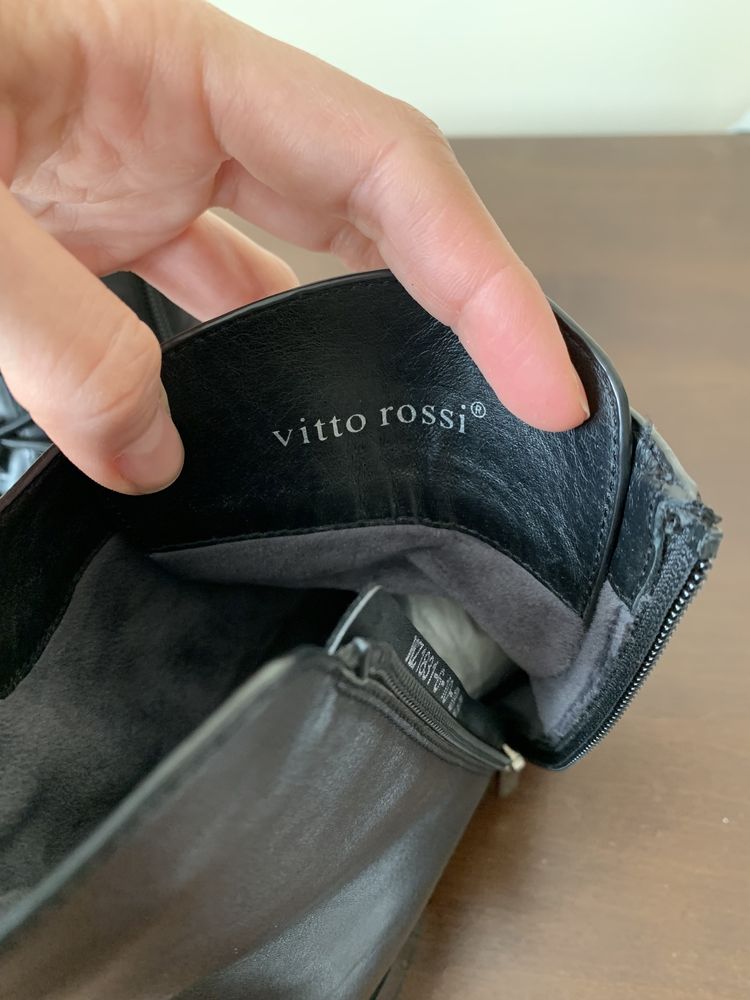 Шкіряні жіночі черевики Vito Rossi 39 розміру