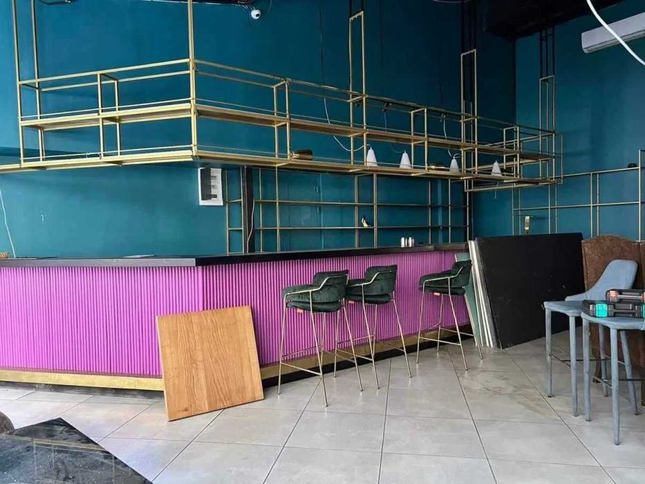 Бар Велика Васильківська 3 Арена сіті пл. українських героїв центр