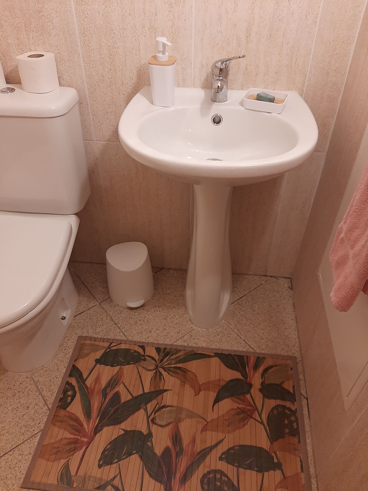 Conjunto 4 peças casa-de-banho