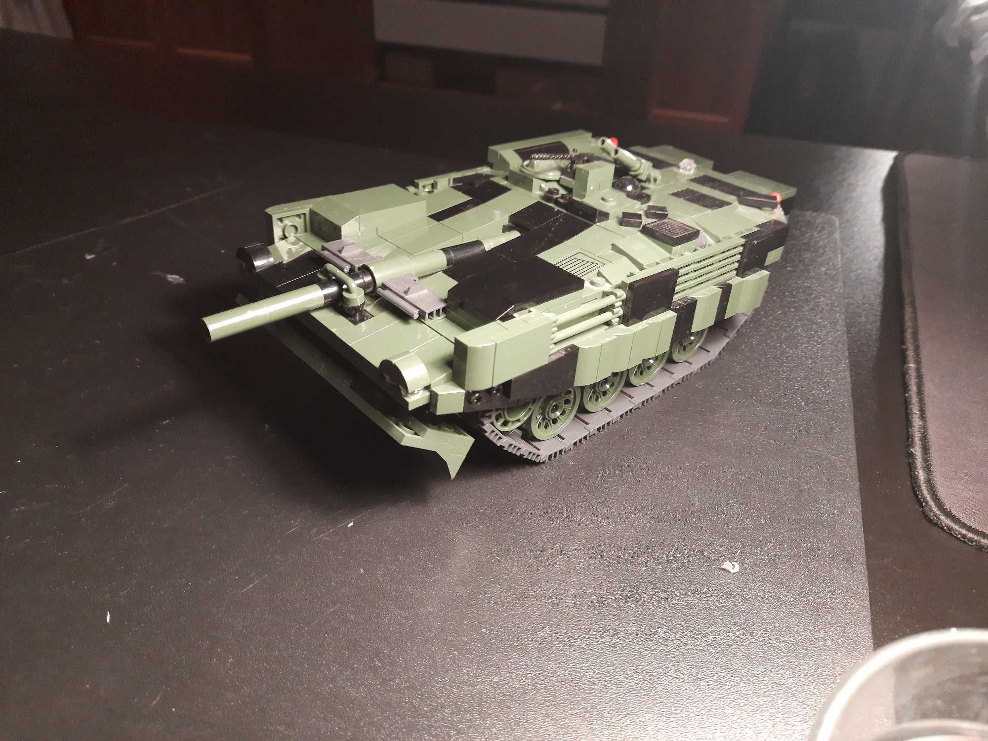 Rzadki model COBI 2498 czołg Stridsvagn 103C