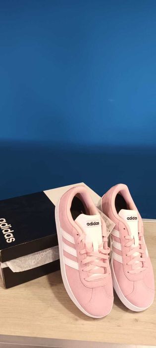 Sapatilhas Adidas rosa