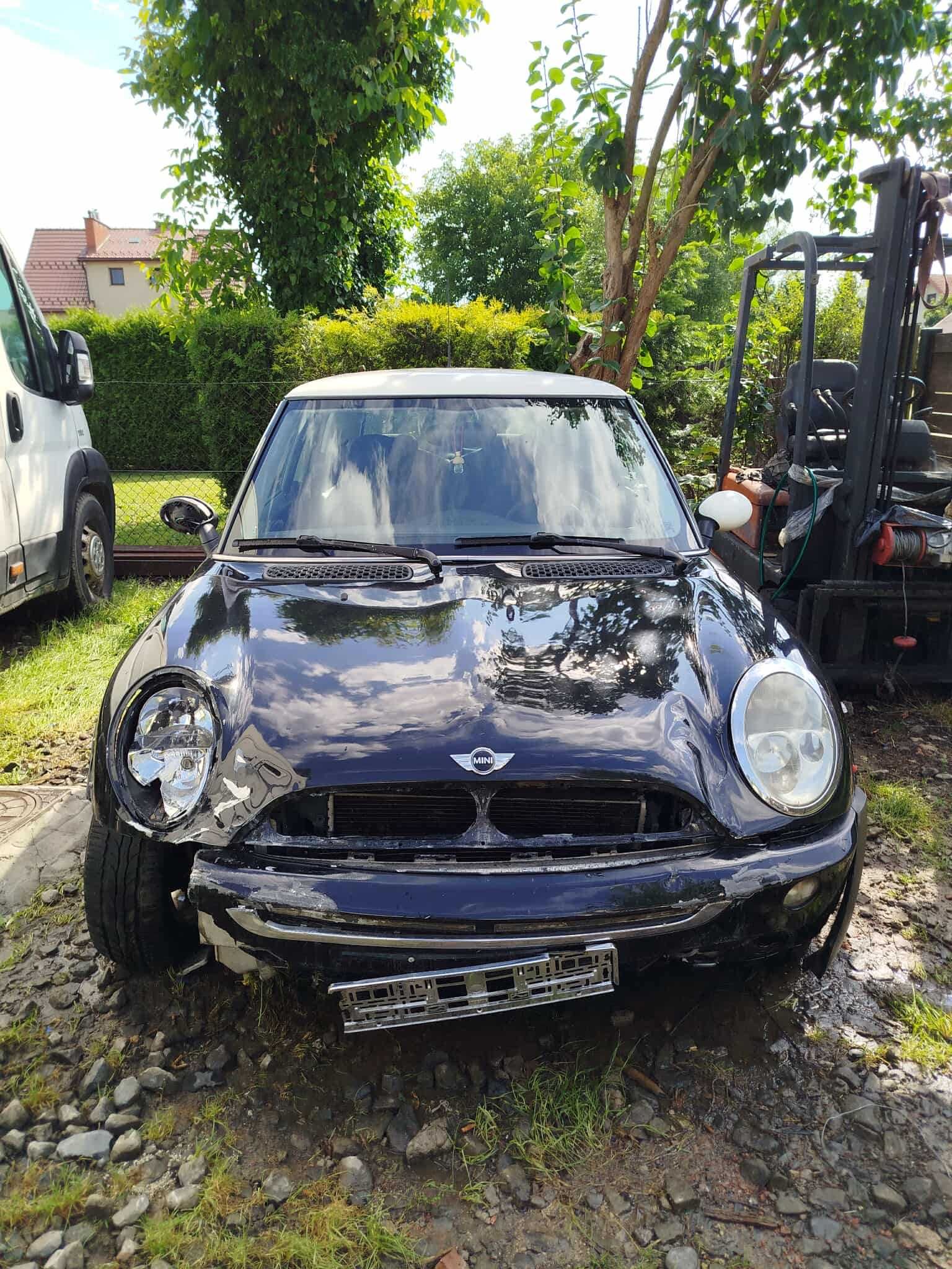 Mini Cooper r50 1.6 na części/całość