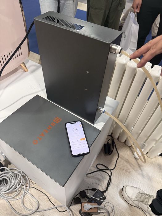 Grzejnik elektryczny 1,5 kW – ogrzewanie + zarabianie w Bitcoin