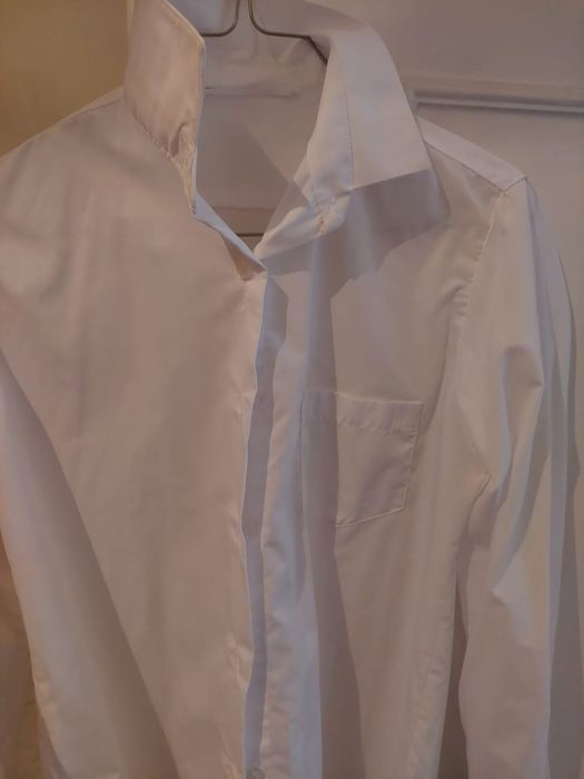 Traje Universitário