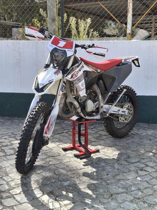 Fantic XE 125 matriculada