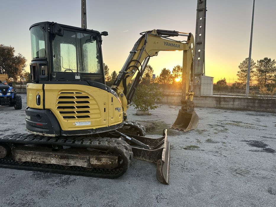 Minigiratoria yanmar vio 57
