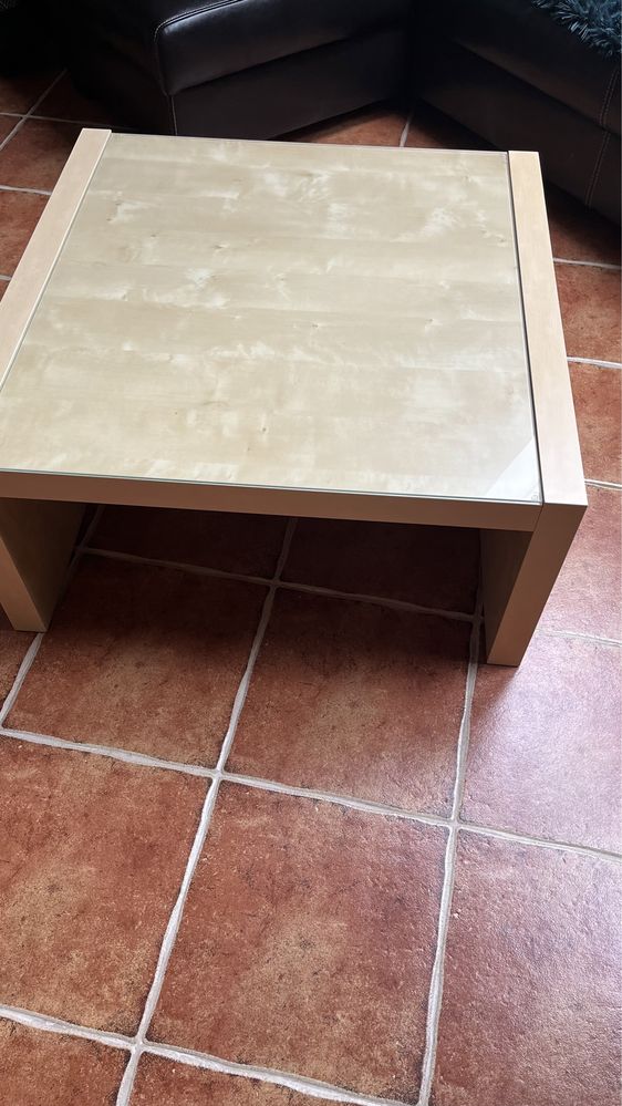 Stolik kawowy Ikea 78x78x38 z szybą kwadrat