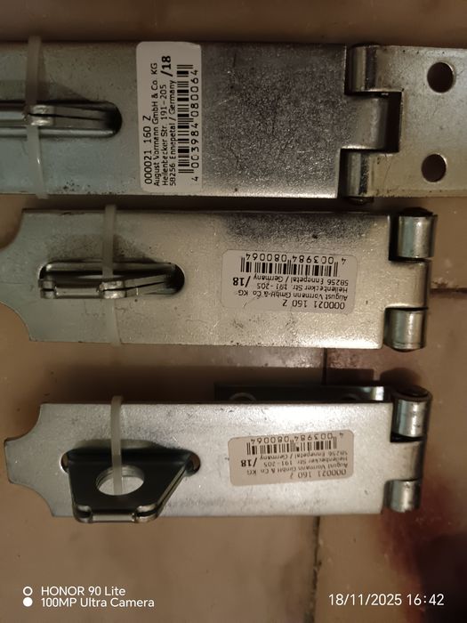 Fechos variados novos